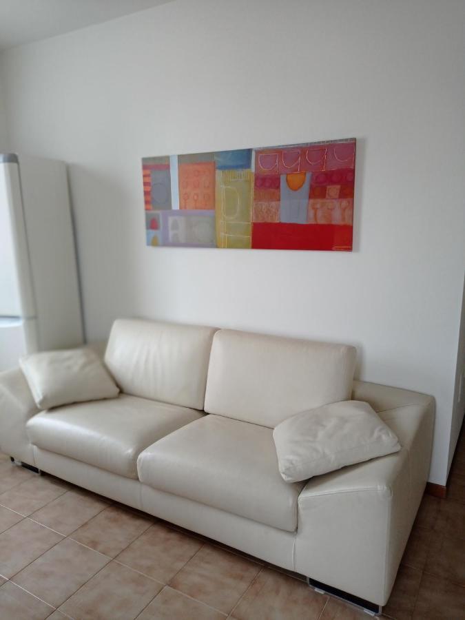 Apartamento House Piazza Vittoria Medole Exterior foto